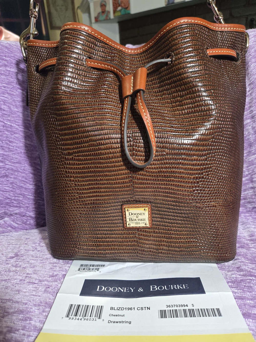 Dooney & Bourke Chestnut Textured Lizard- Emboased Drawstring Bucket Bag. NWT🫶